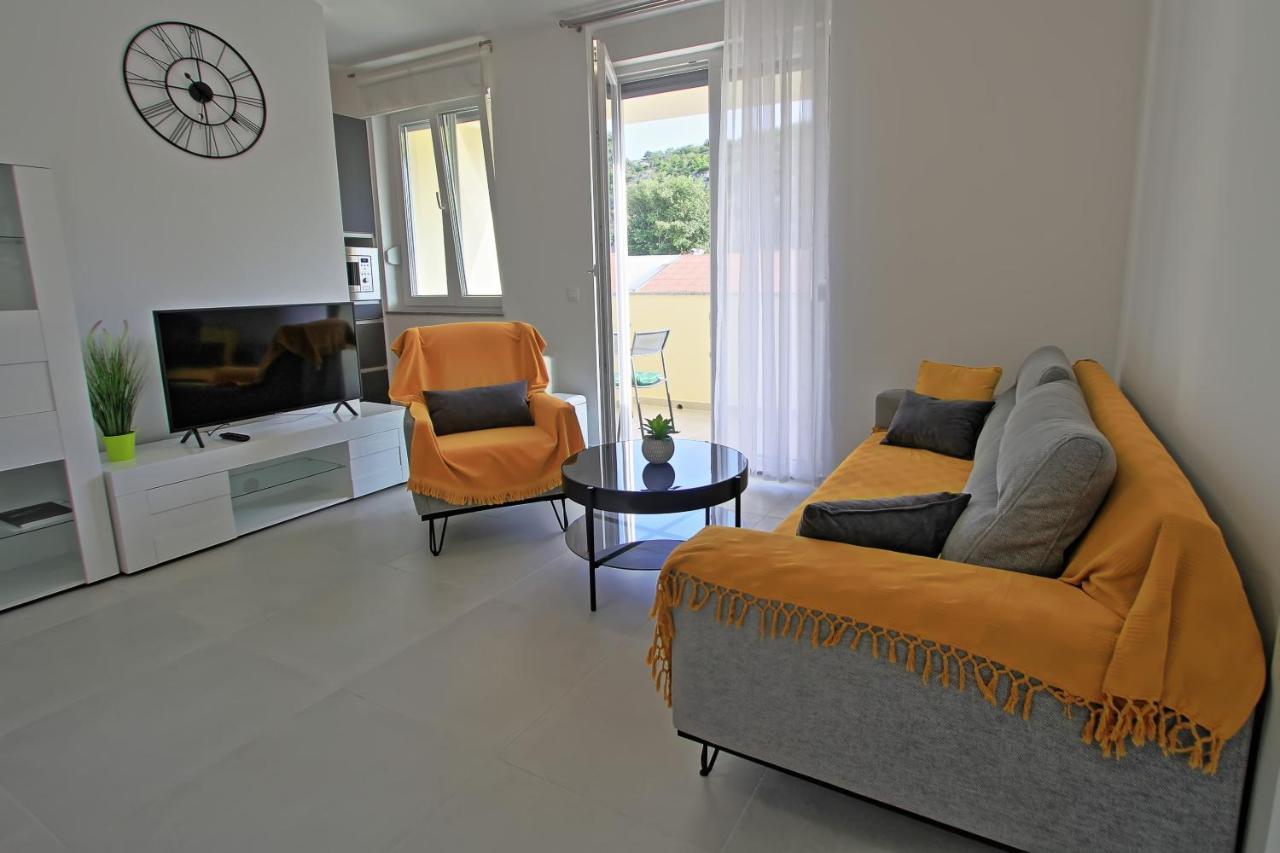 Bonaca Apartment Senj  Ngoại thất bức ảnh